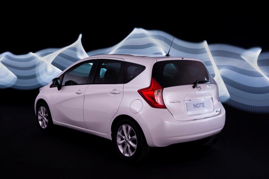  Nissan Note 2013 года  (фото 34 из 39)